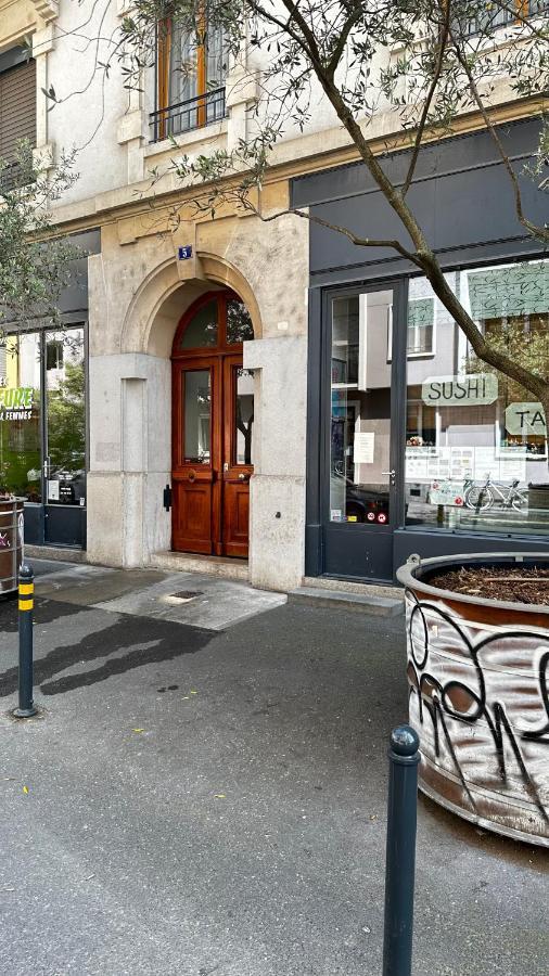 Ferienwohnung Quartier De Plainpalais Genf Exterior foto